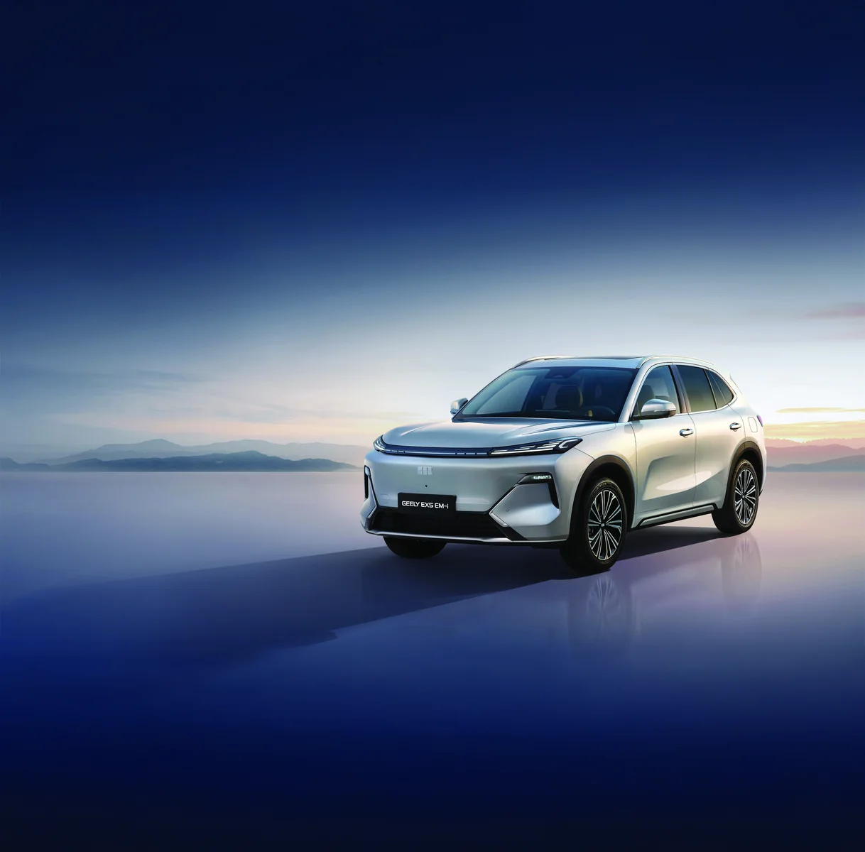 Geely EX5 EM-i trong studio